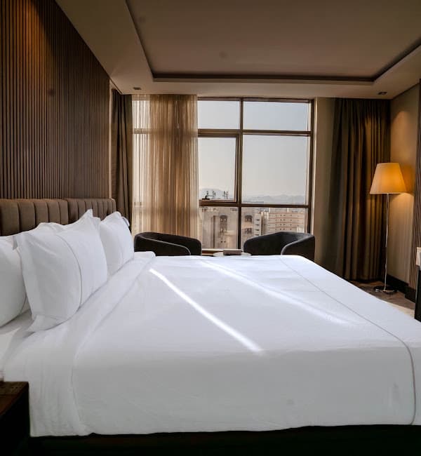 Hill HOTEL 5