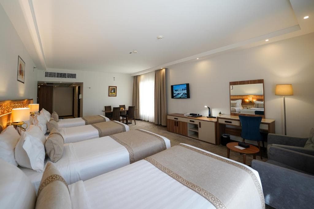 Waqf Safi Hotel 4