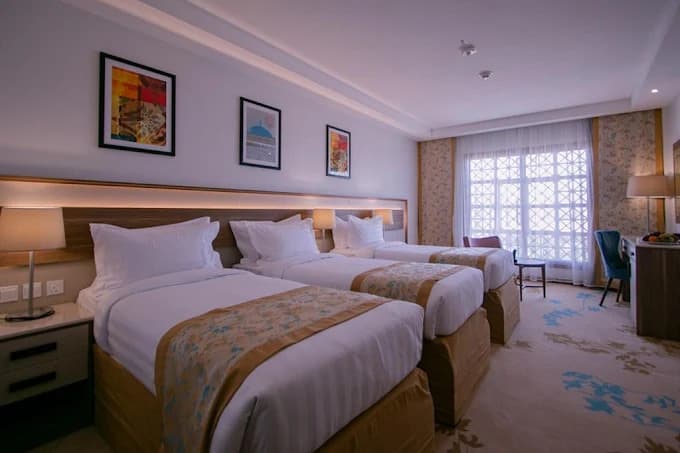 Waqf Safi Hotel 5